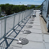 KEE SAFETY _ Garde-corps de toiture KeeGuard®