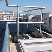 Garde-corps autoportant