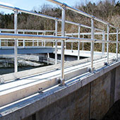 Barrières en aluminium